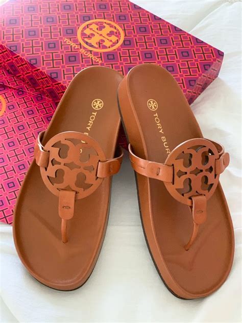 tory burch sandals reviews.